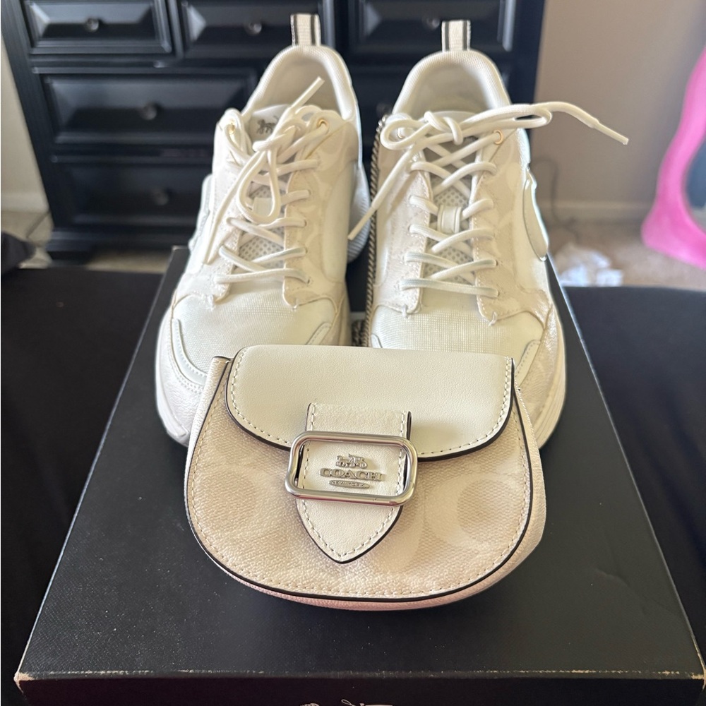Coach Runner Canvas Sneaker & Purse On A Chain SET - Picture 2 of 11